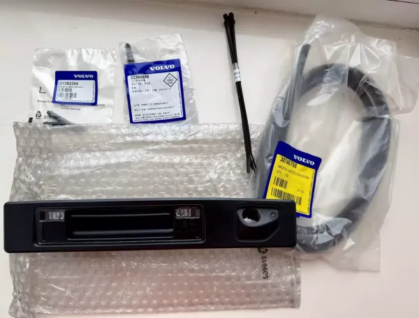 Омивач камери заднього огляду - VOLVO - 32390891