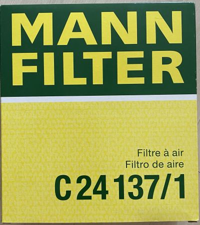 Повітряний фільтр двинуна - MANN FILTER - C241371