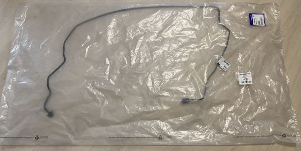 Трубка охолоджувальної рідини - Volvo - 31368663