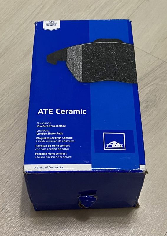 Колодки дискового гальма, передні - ATE - 13.0470-7243.2