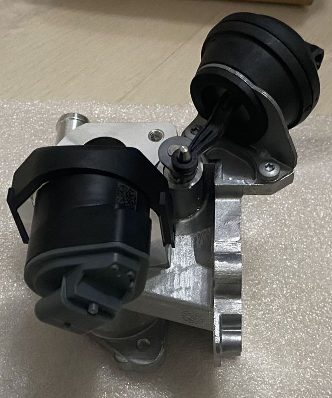 Клапан рециркуляції вихлопних газів (EGR) - BorgWarner - 710626D0