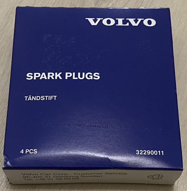 Свічка запалювання - Volvo - 32290011